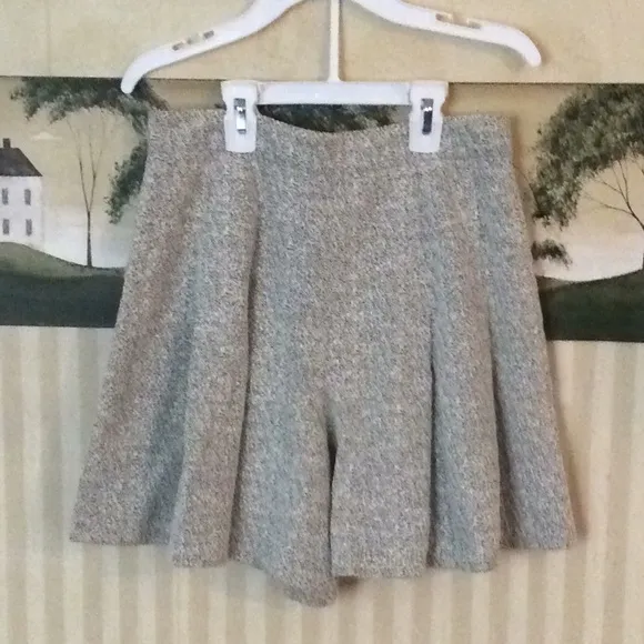 Alice &amp; Olivia culottes