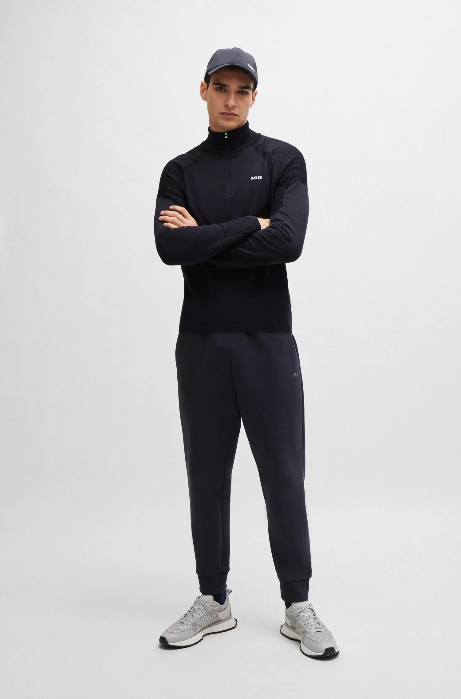 BOSS Sweaters Regular Fit in Cotton Mix - PERFORM-X_QZ 10252224 01-50498525