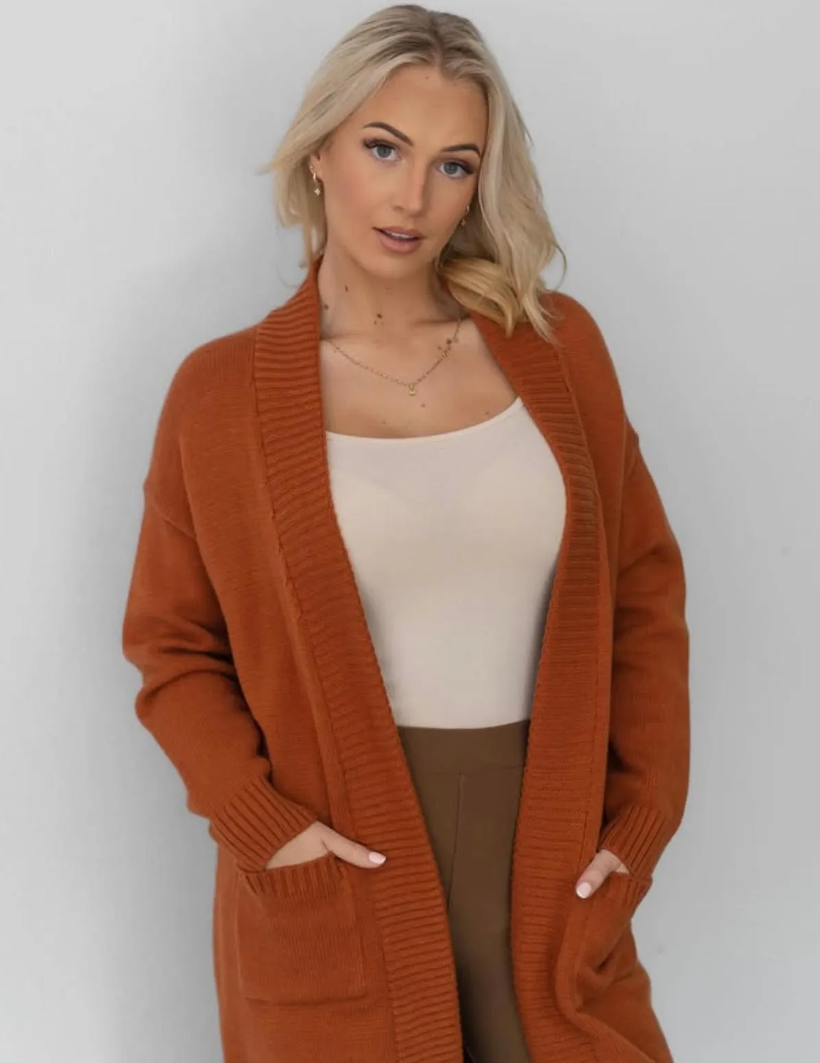 Bulky Knit Long Line Cardigan - Tan