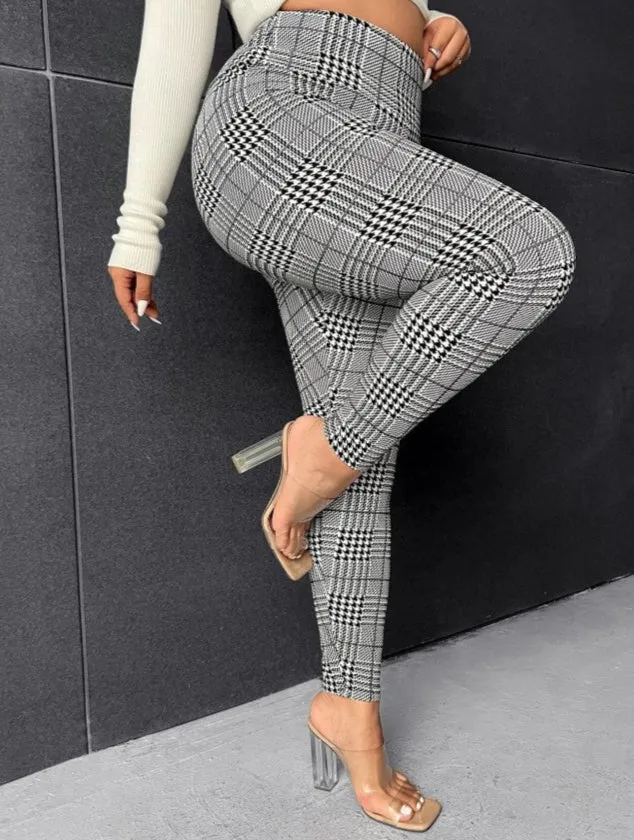 Curvy Glen Plaid Leggings