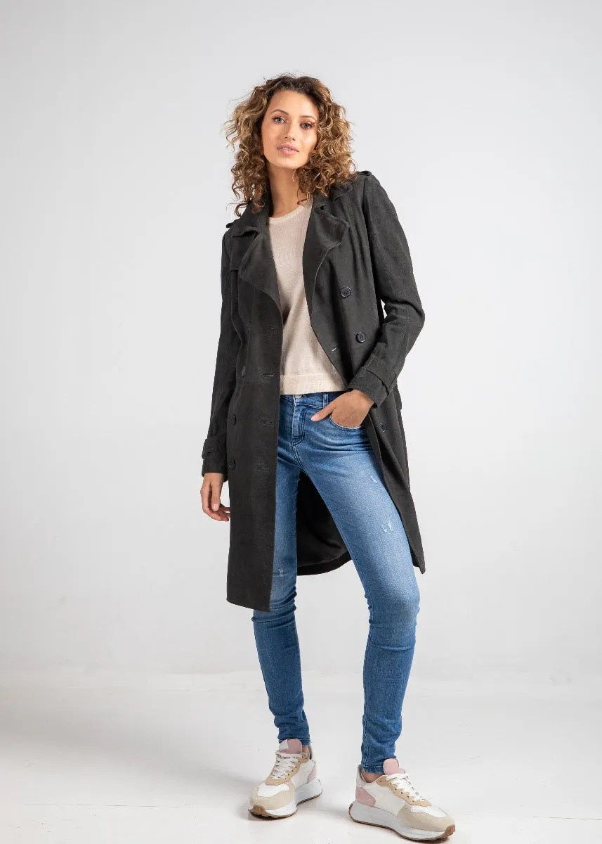 Fabienne Suede