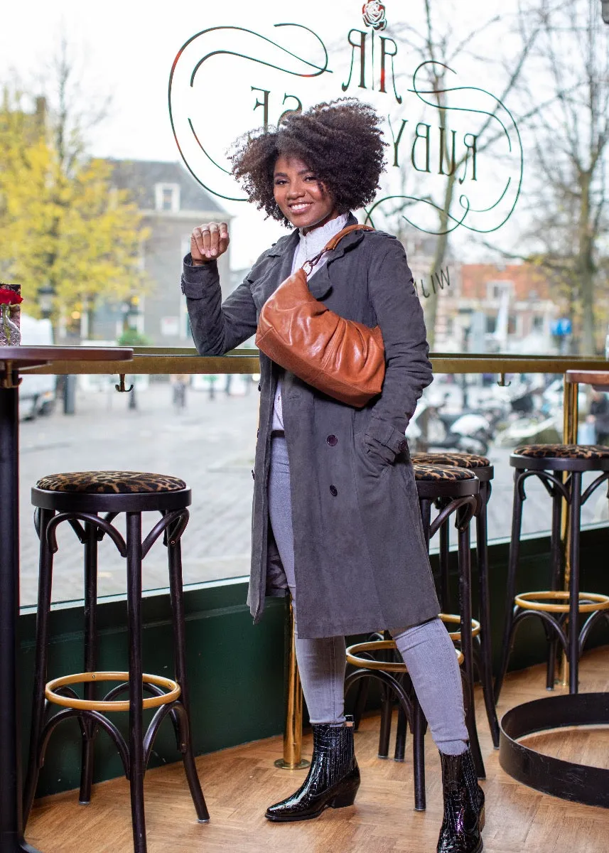 Fabienne Suede