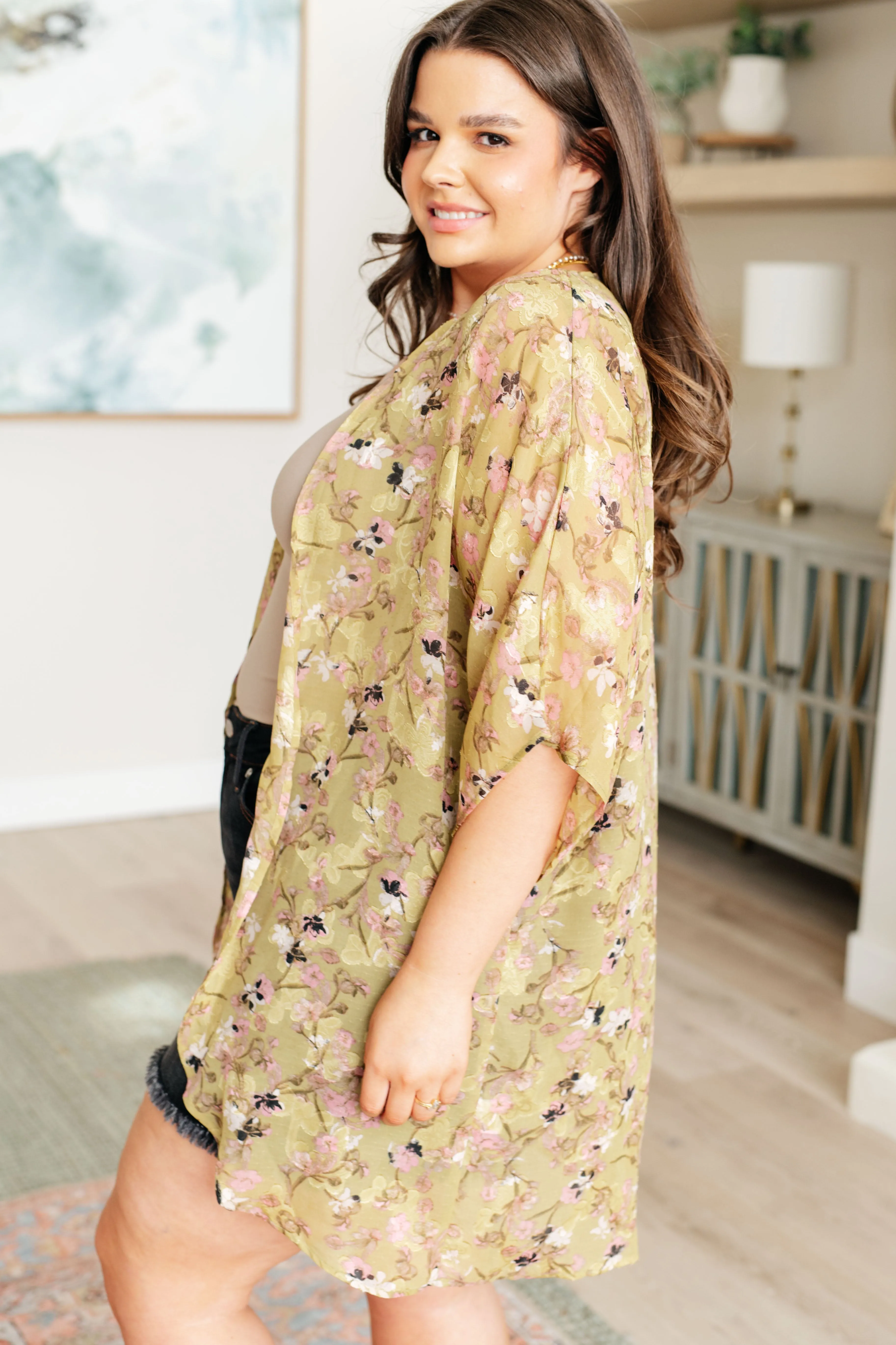 Go Anywhere Beige Floral Kimono