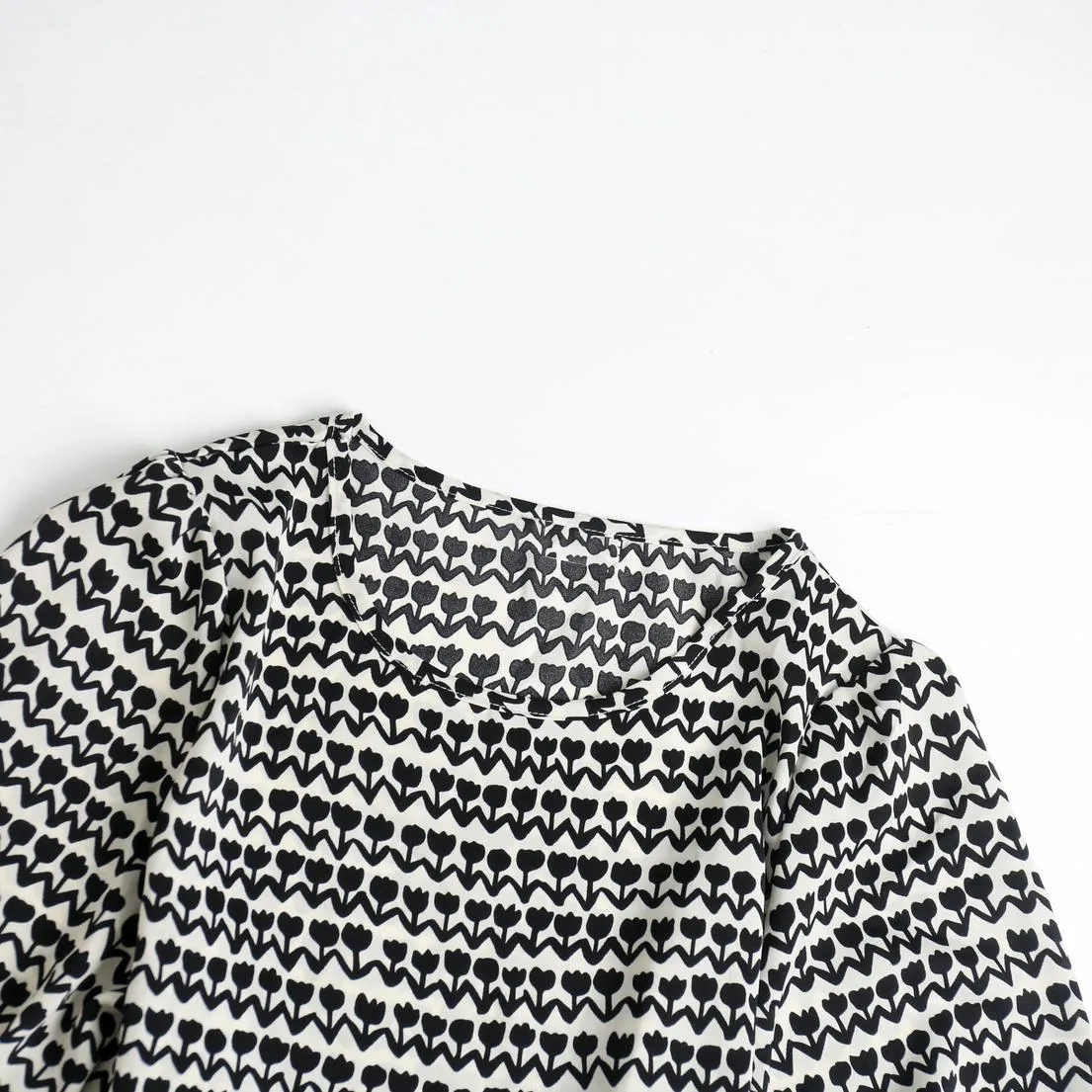 Houndstooth Printed French Mid-Length Chiffon Dress