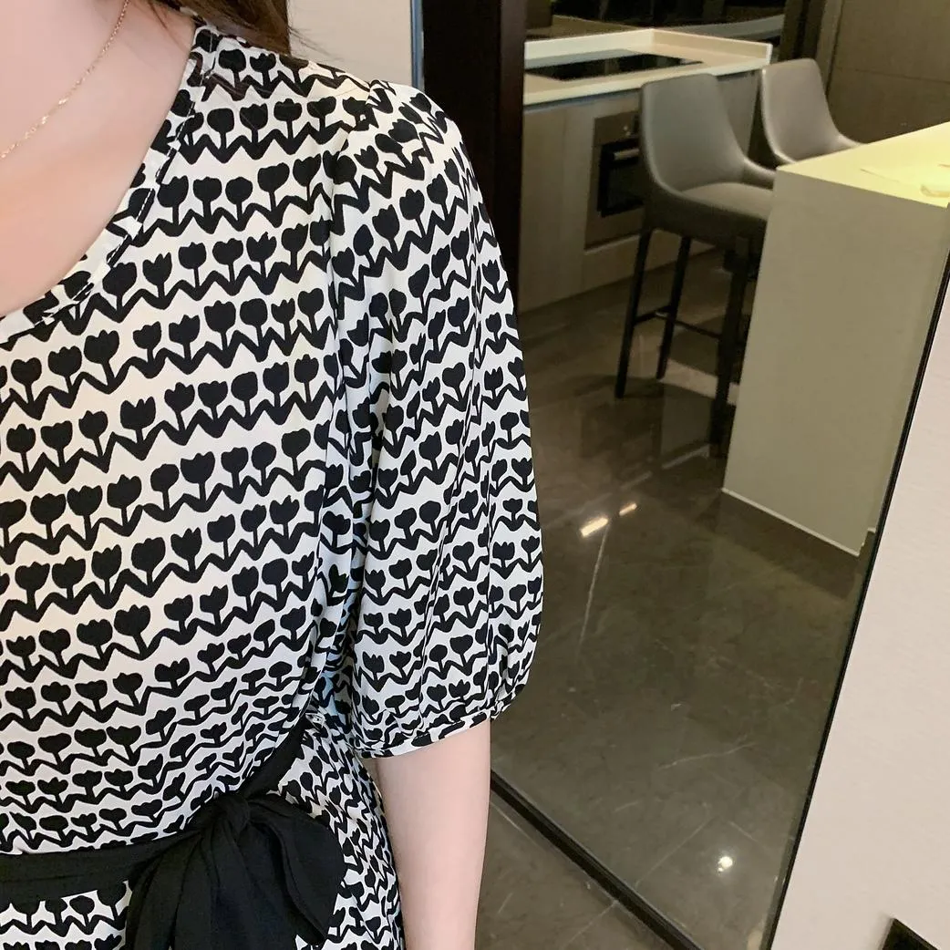 Houndstooth Printed French Mid-Length Chiffon Dress