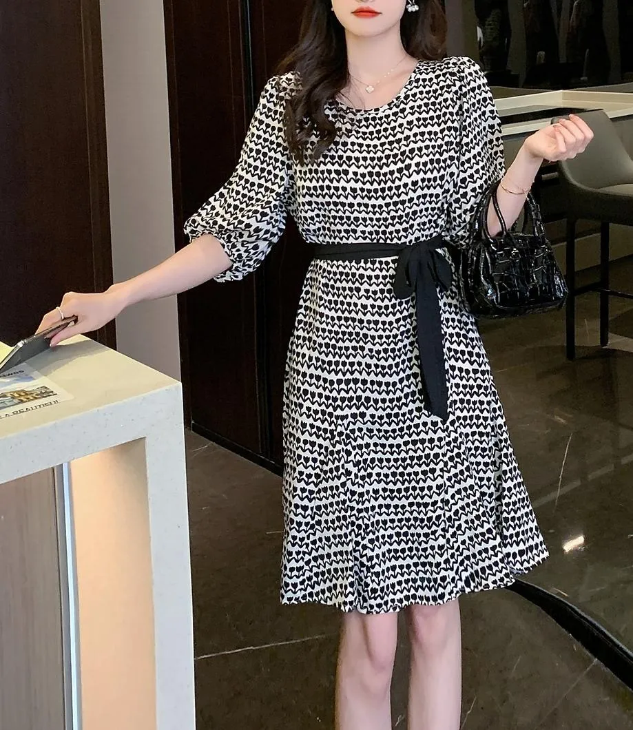 Houndstooth Printed French Mid-Length Chiffon Dress