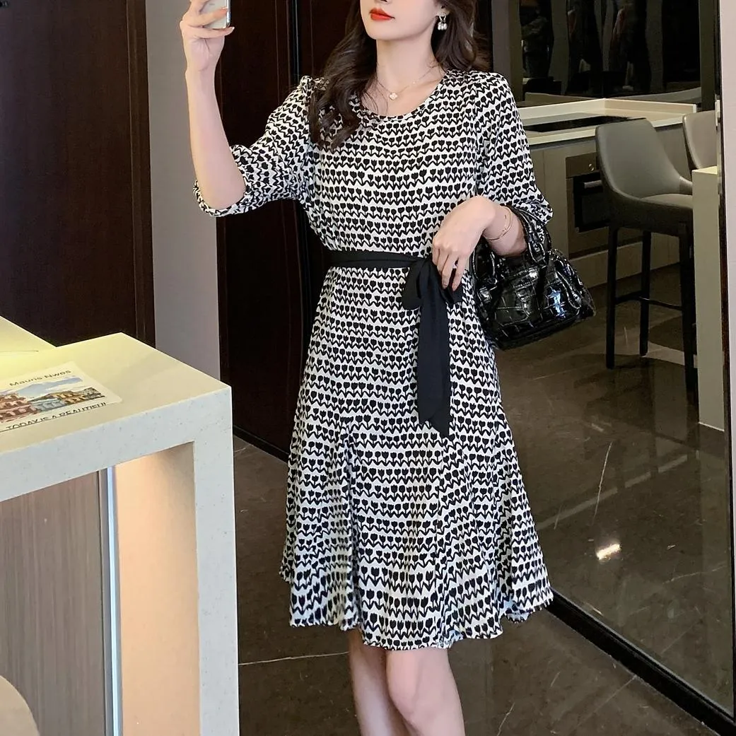 Houndstooth Printed French Mid-Length Chiffon Dress