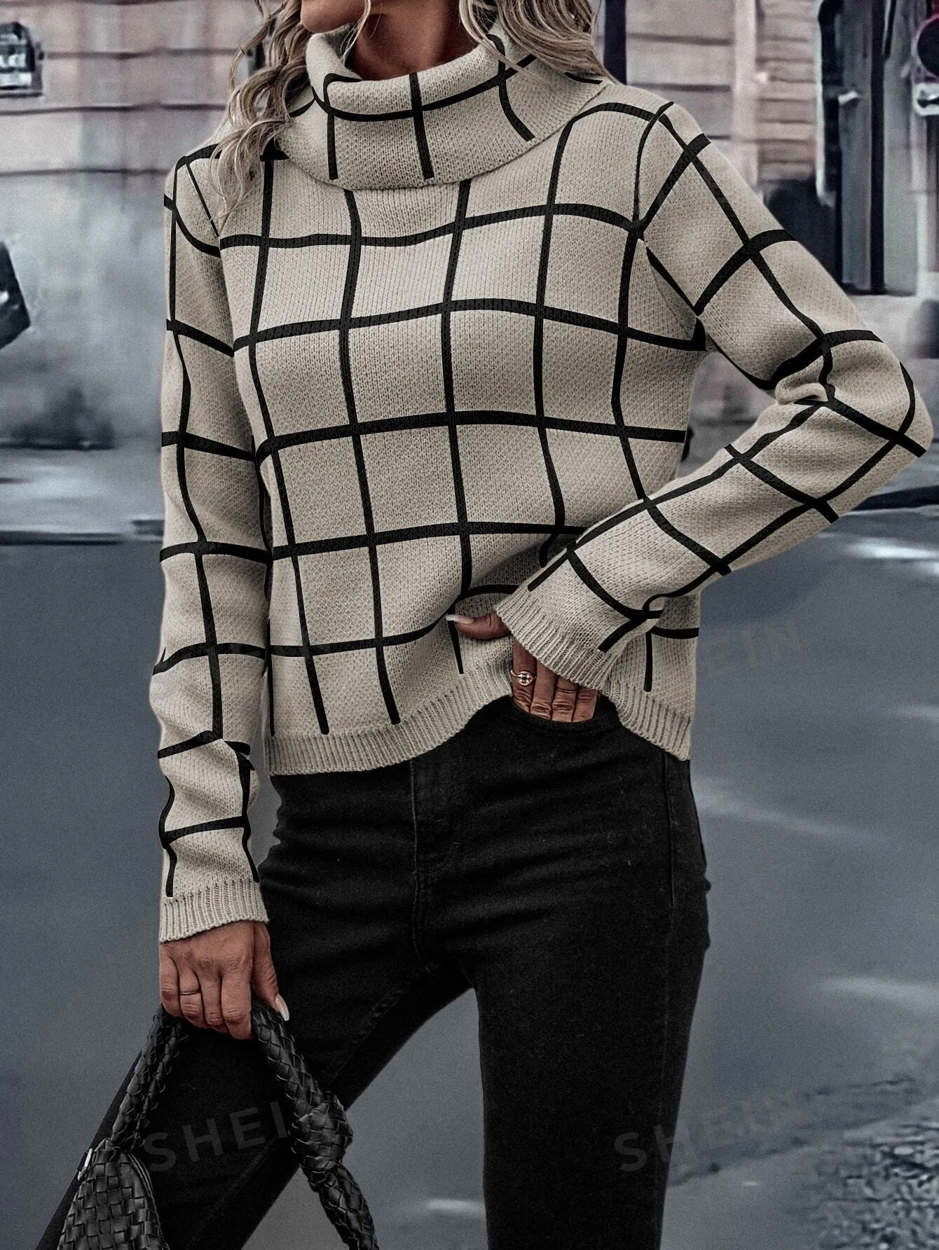 LUNE Plaid Pattern High Neck Sweater