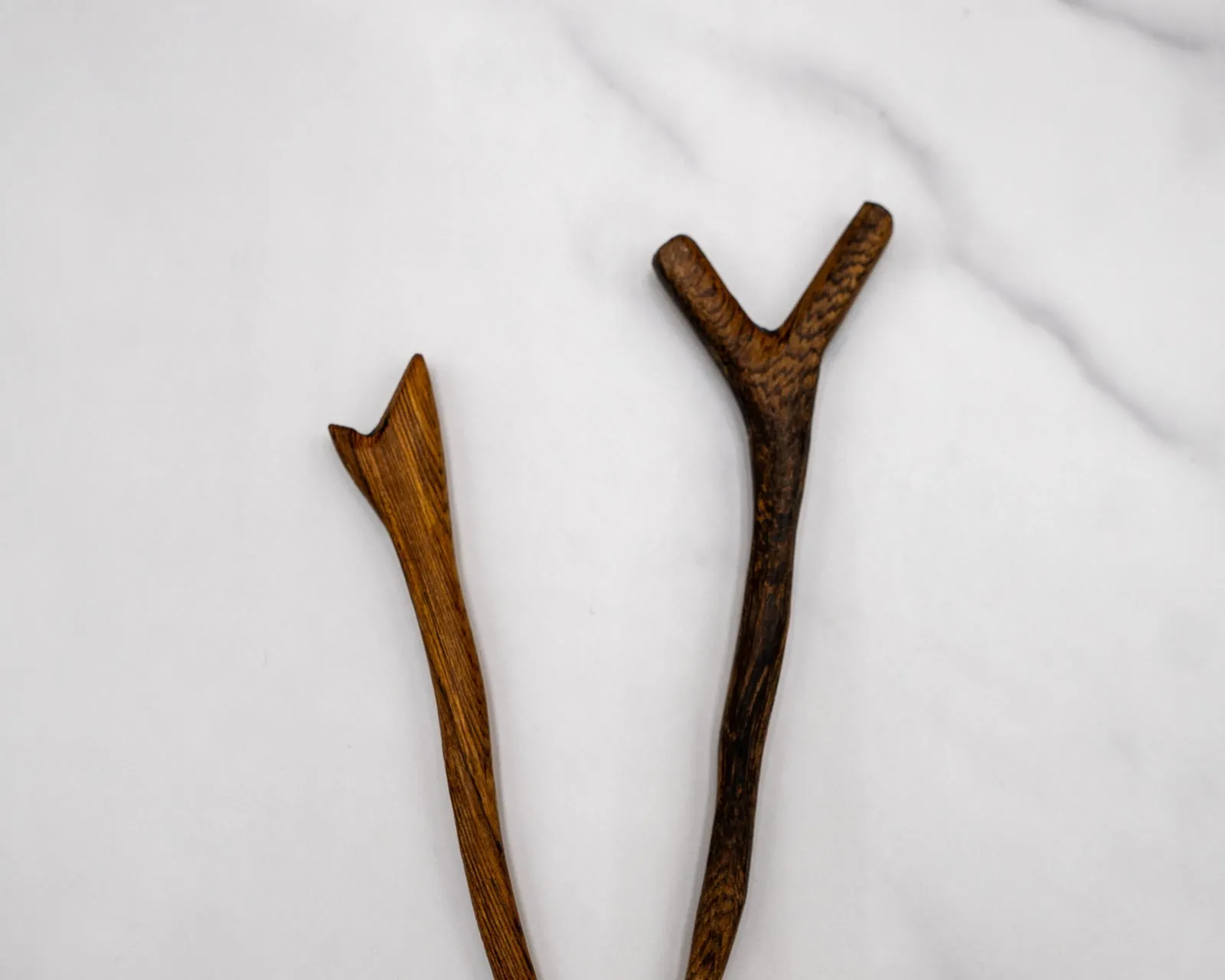 Mid Brown Smooth Wiggly Wood Shawl Pin