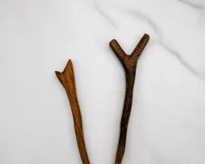 Mid Brown Smooth Wiggly Wood Shawl Pin