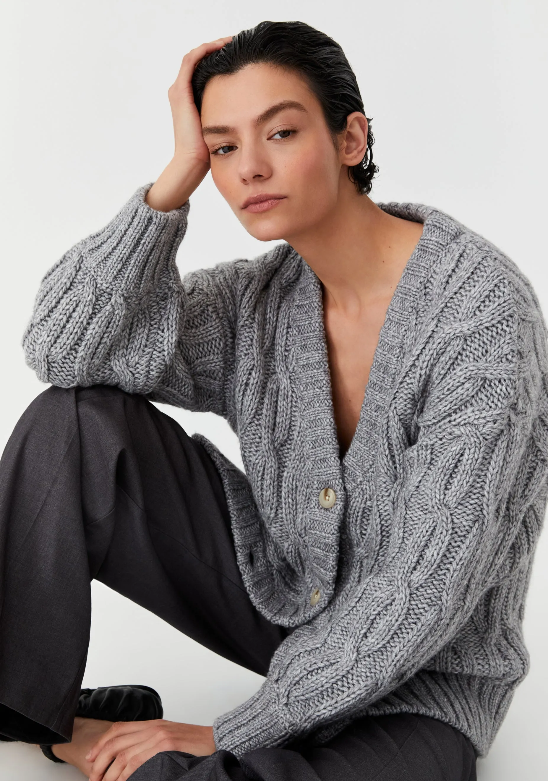 Morrison II EDEN Knit Cardigan - grey