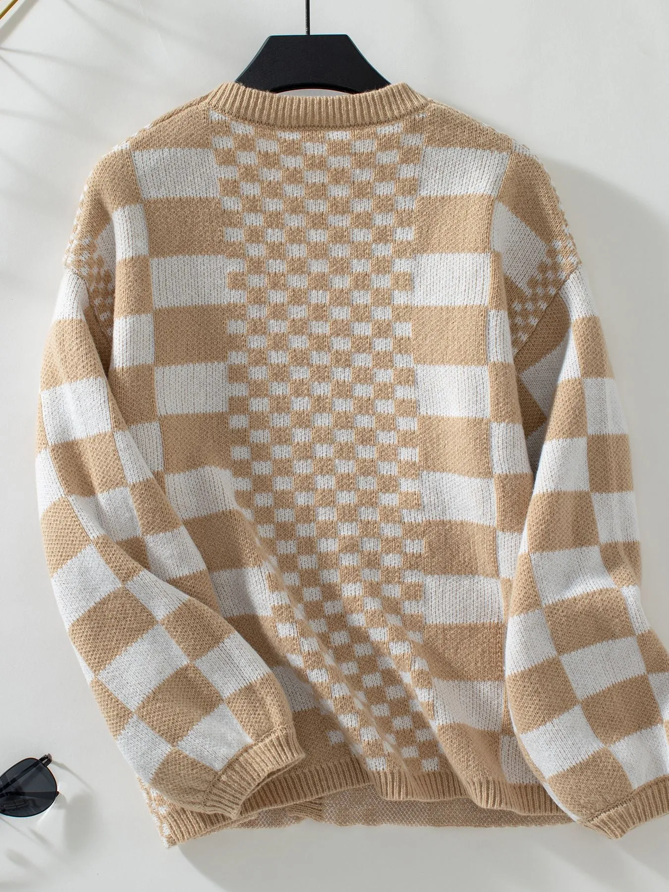 Relaxed-Fit Stylish Color-Blocked Cardigan for Women