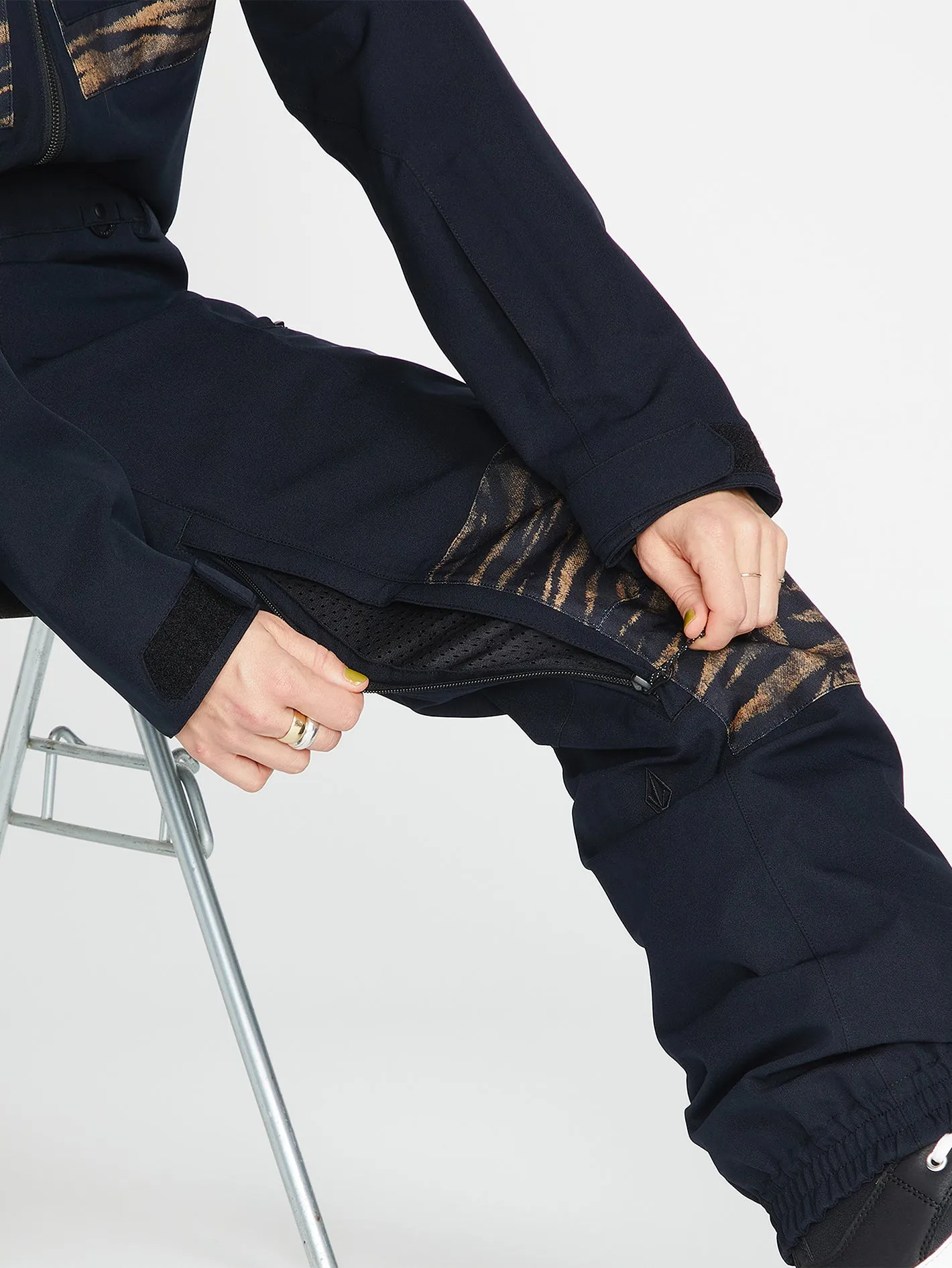 Romy Snow Suit - Black