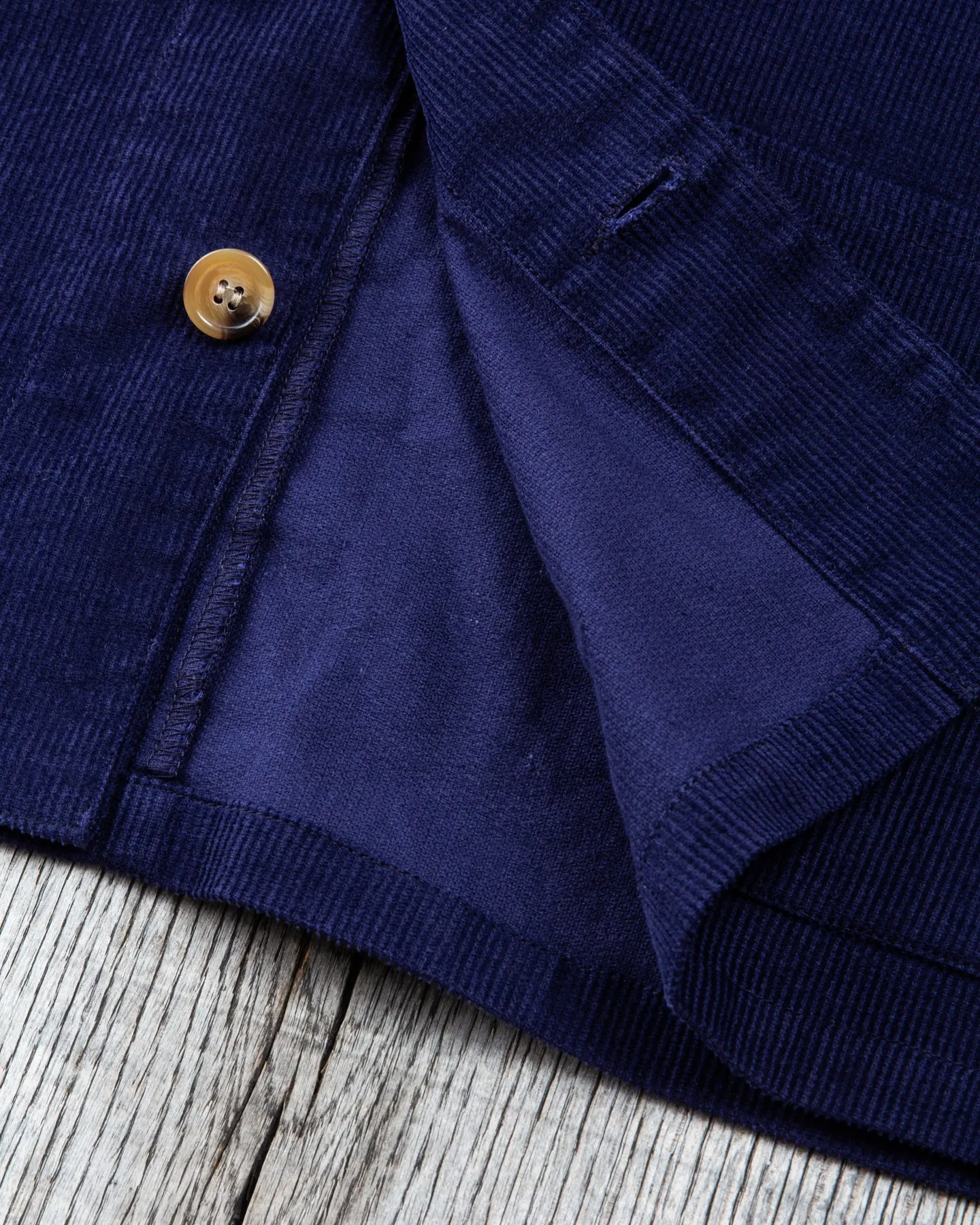Second hand Workware Hong Kong Corduroy Unisex Jacket Navy Size S