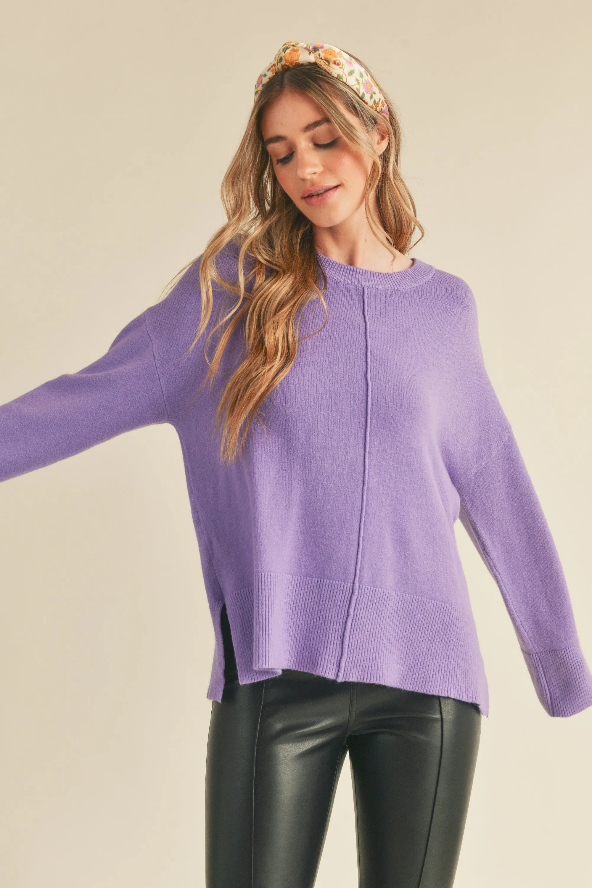 Sloane- Round Neck Basic Sweater