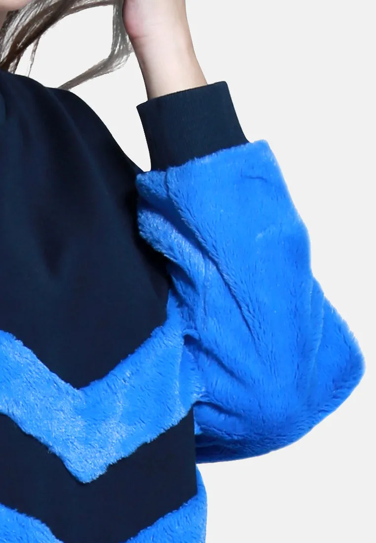 Soft Comfortable Navy & Blue Sweatshirt